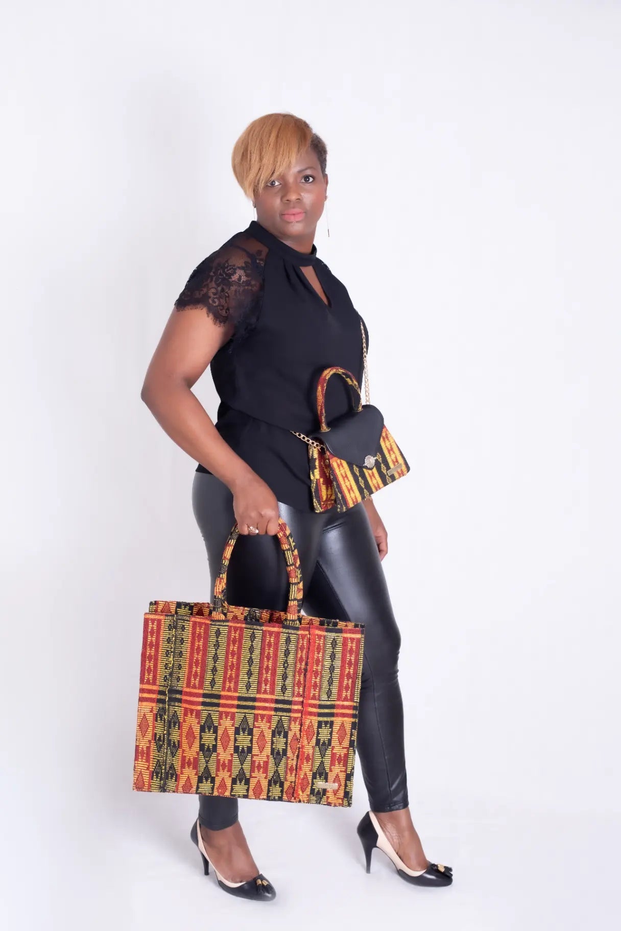 sac à main rouge africain en manjak