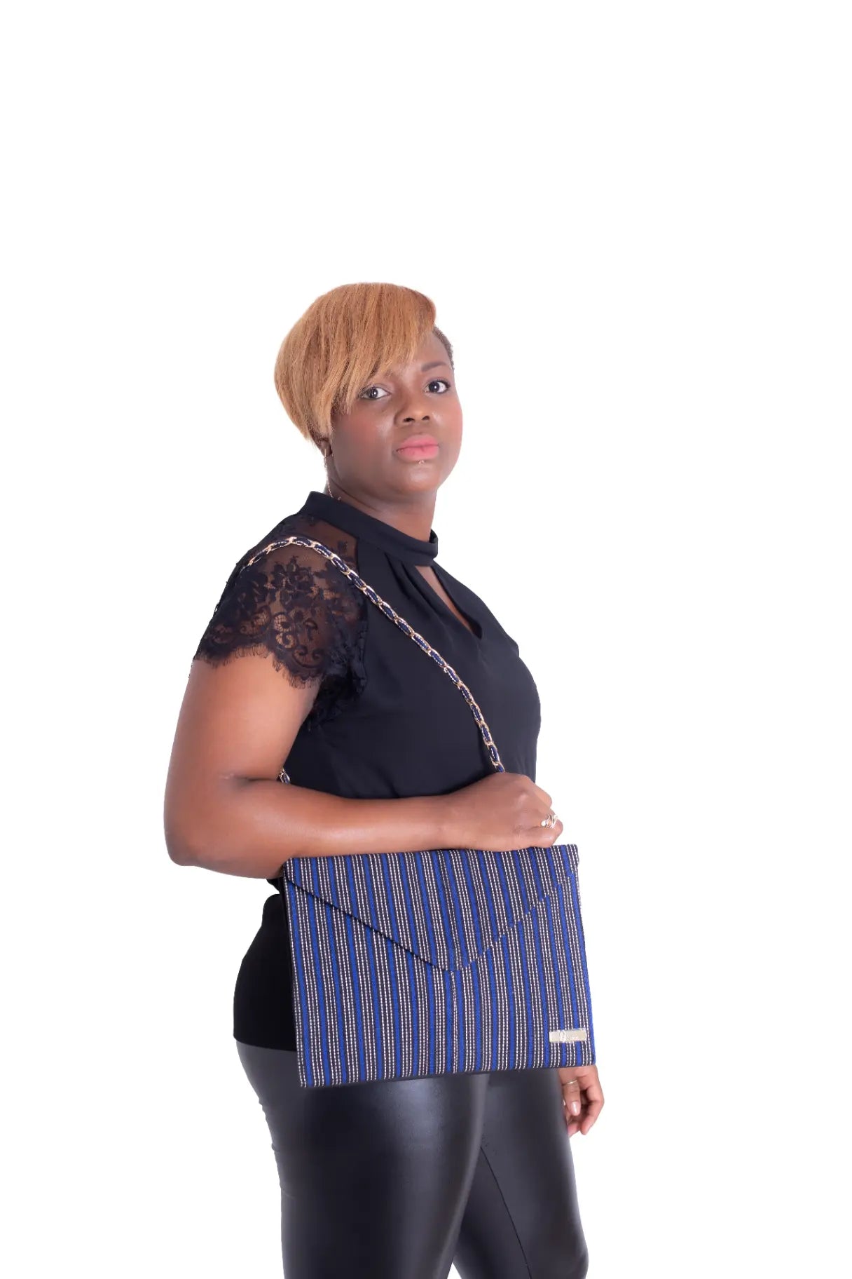 Sac bleu afircain en faso dan fani